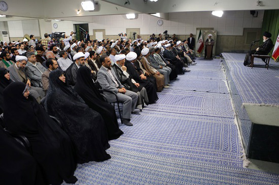 گزارش تصویری بازدید رهبر معظم انقلاب از مؤسسه دارالحدیث