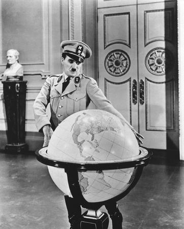 ديكتاتور بزرگ (THE GREAT DICTATOR)