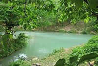 نگيني در کرانه خزر