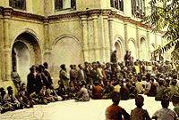 امکان يا امتناع ترکيب <مشروطه با مشروعه>