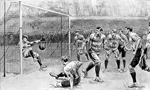 برگزاري اولين مسابقه فوتبال در جهان (1901م)