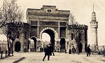 حکومت امپراتوری عثمانی متلاشی و نظام «جمهوری» جایگزین شد(1923م)