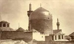 قزاقان روسی در مشهد نسبت به بارگاه با عظمت حضرت ثامن الائمه اسائه ادب کردند و آنجا را به توپ بستند. (1291ش)