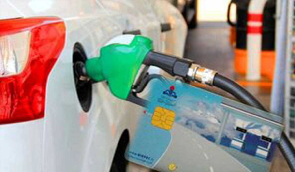قیمت بنزین امسال افزایش نخواهد یافت!