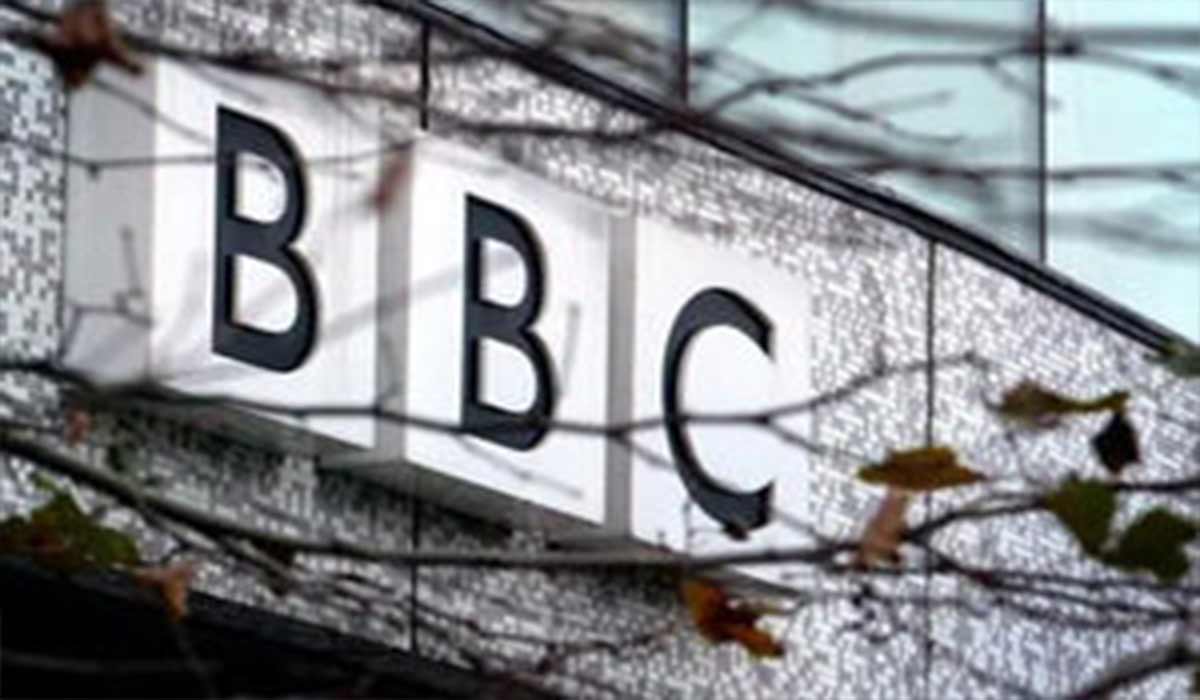 از فساد اخلاقی چارلز تا رسوایی اخلاقی در BBC