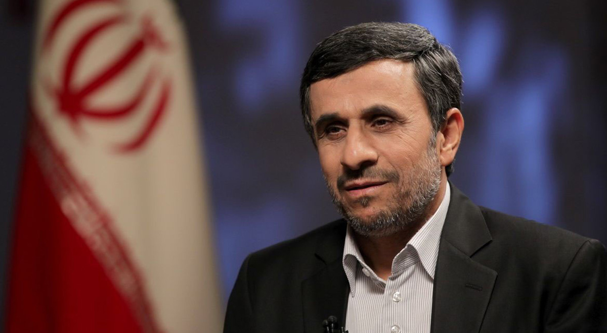 واکنش احمدی‌ نژاد به حضور در انتخابات ۱۴۰۰: آماده فداکاری برای ایران هستم
