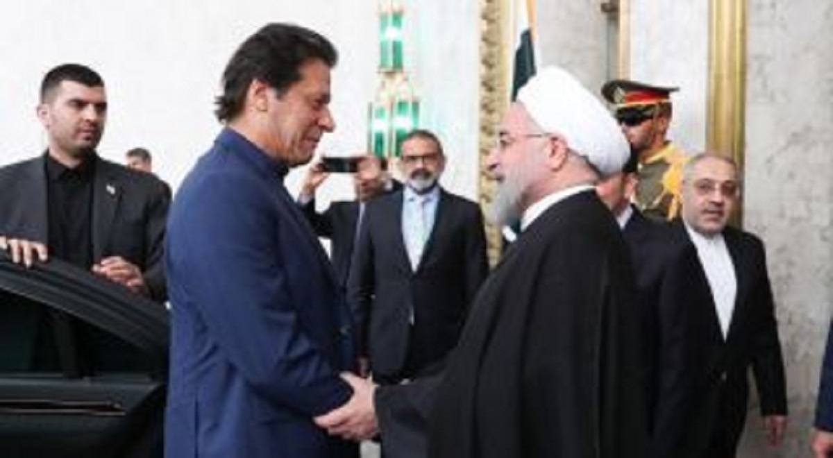 استقبال حسن روحانی از نخست وزیر پاکستان