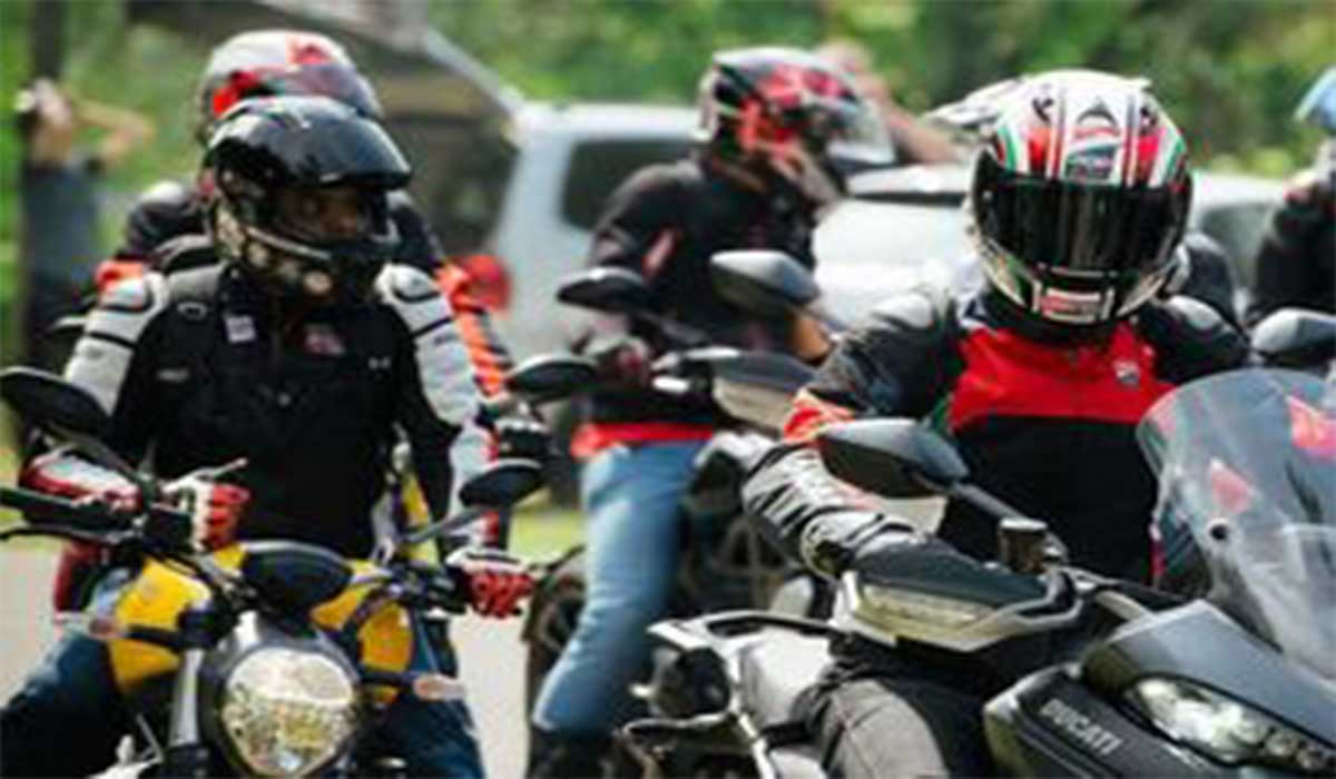 مجازات موتورسواران متخلف در ویتنام