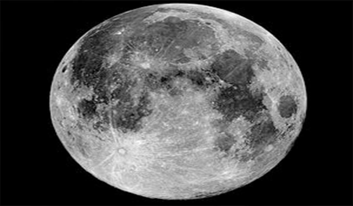 نمای روی ماه از راه دور