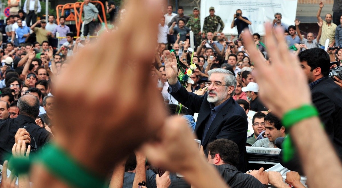 گزارش جنجالی شبکه افق درباره بیانیه موسوی
