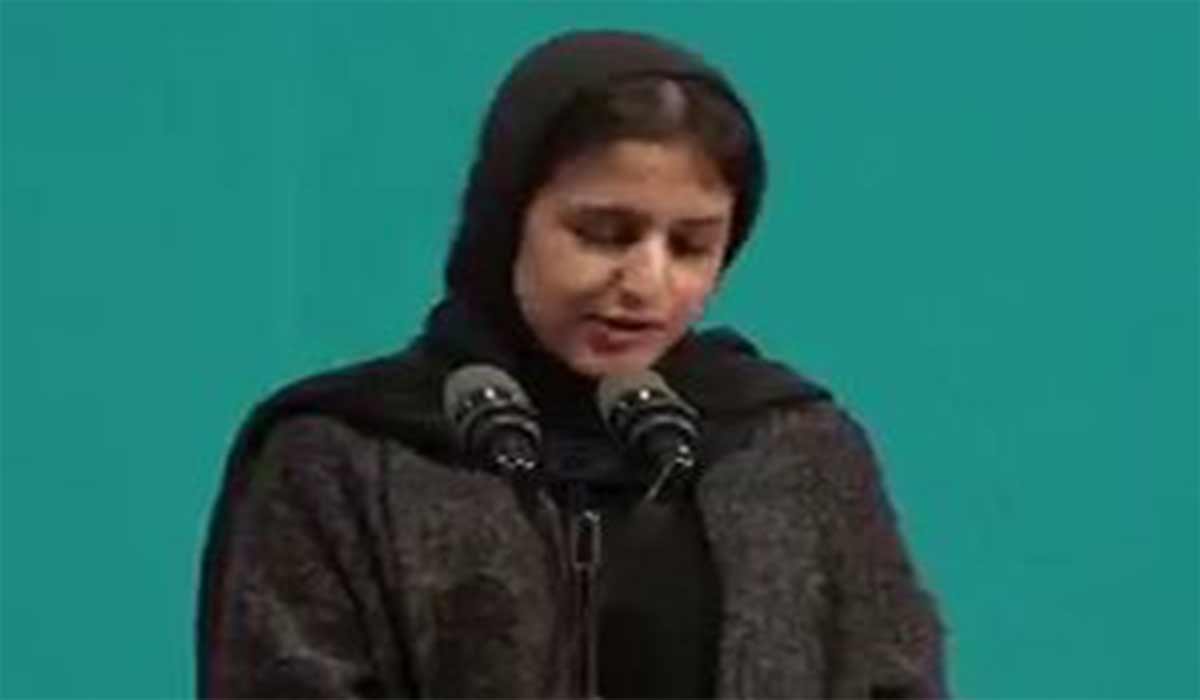 دختر دانشجو:ما در ایران می‌مانیم و آن را می‌سازیم