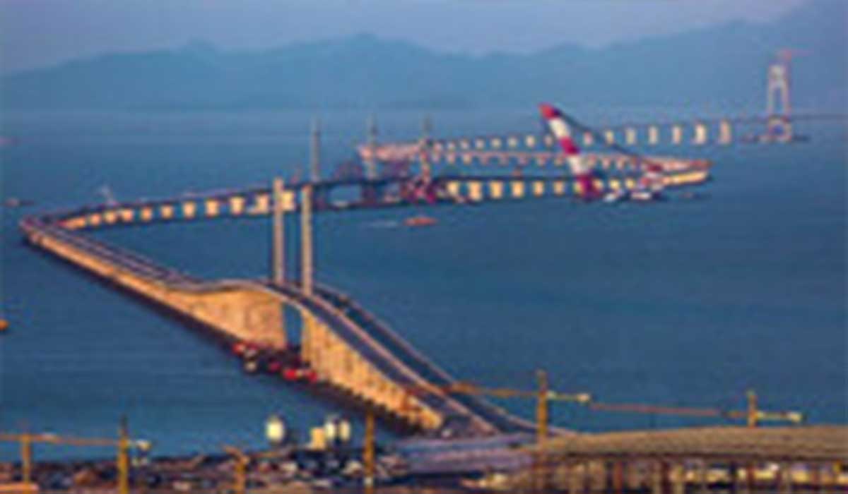 پروژه جاده و اتوبان وسط دریا در چین!