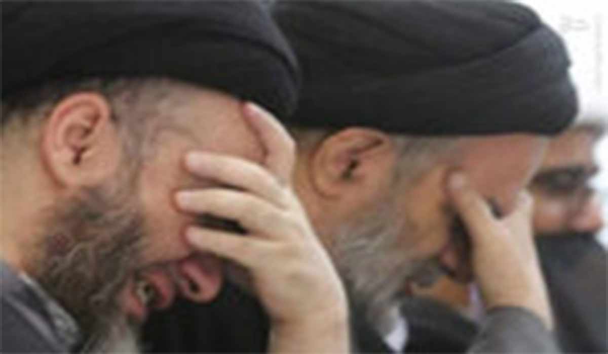 گریه های پسران آیت الله العظمی سیستانی در مجلس ترحیم شهید سید حسن نصرالله