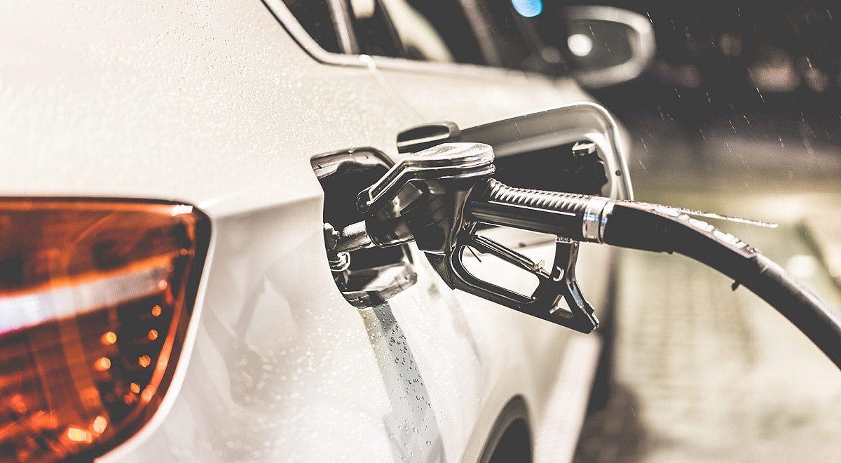 افزایش قیمت بنزین با تورم آذرماه ۹۸ چه کرد؟