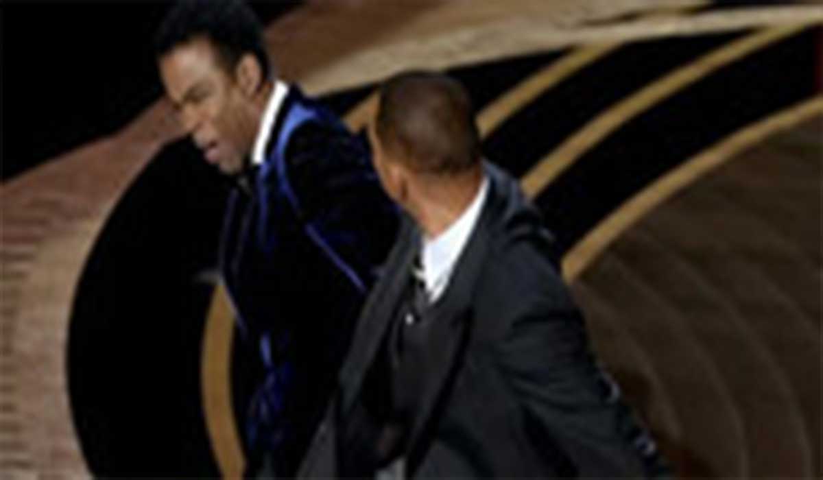 دوبله جالب صداوسیما از سیلی زدن ویل اسمیت به راک در مراسم اسکار