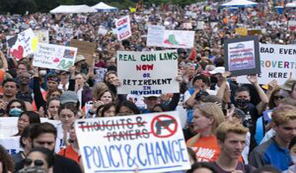 اعتراضات مردمی به قانون حمل سلاح در آمریکا