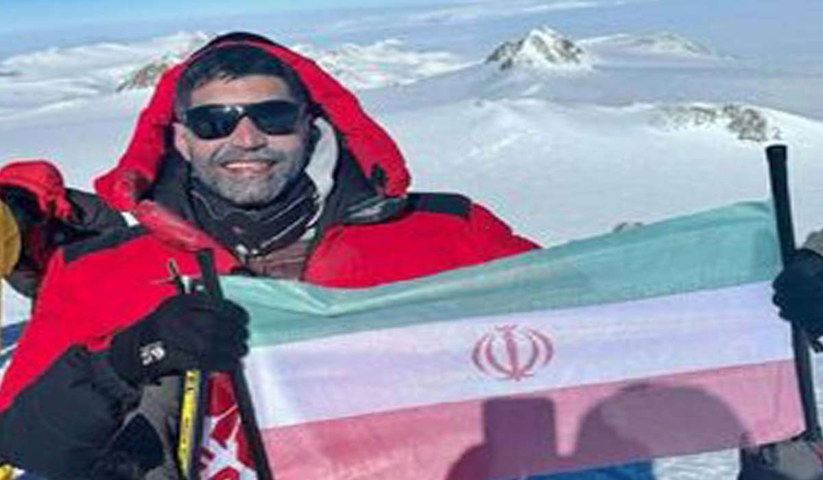 یک ایرانی فاتح بلندترین قله قطب جنوب