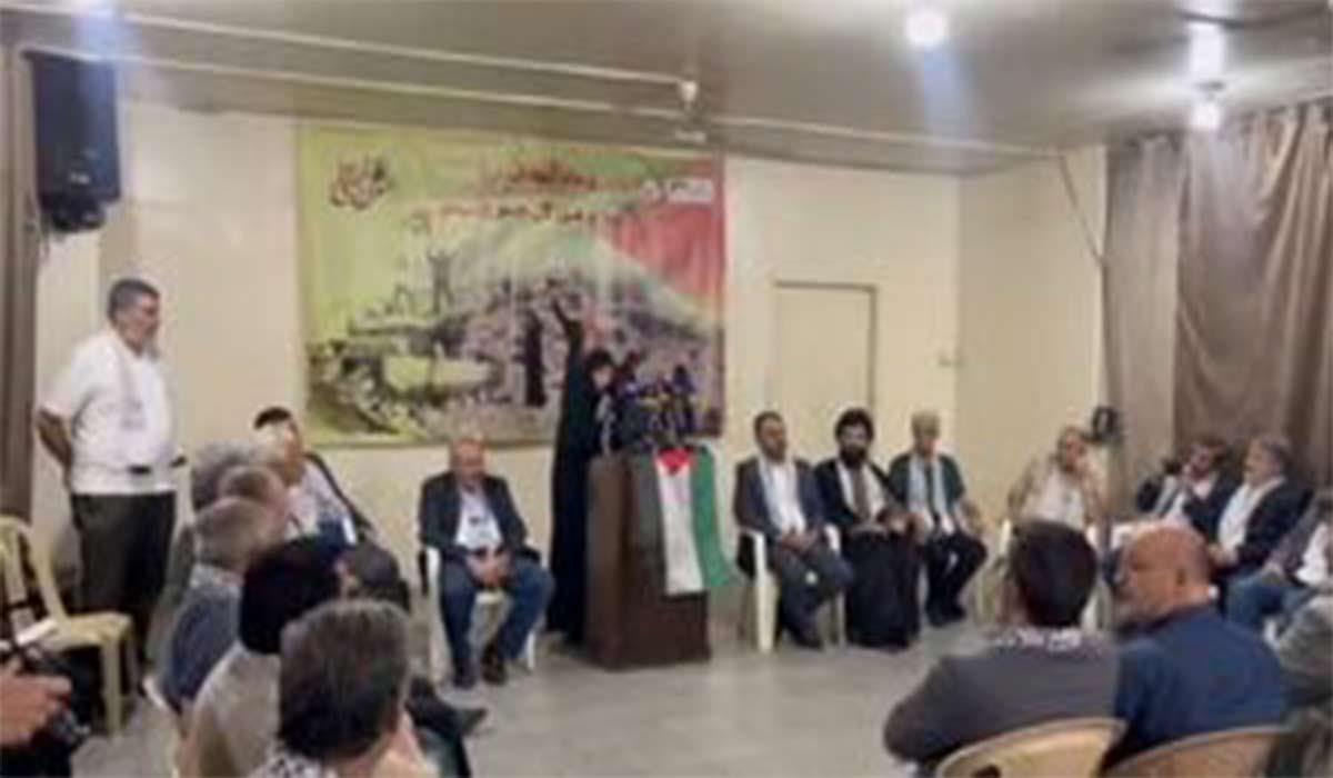 قرائت پیام مردم ایران خطاب به فلسطینیان در «اردوگاه برج البراجنه»