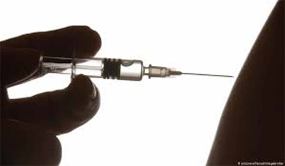 دولتی‌ها داوطلب واکسن کرونای ایرانی!