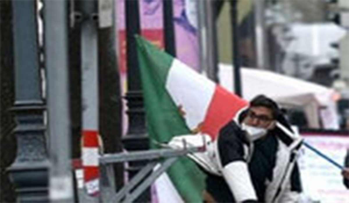 تلاش‌های خبرنگار ایران‌ اینترنشنال برای پرجمعیت نشان دادن تجمع ضدانقلاب