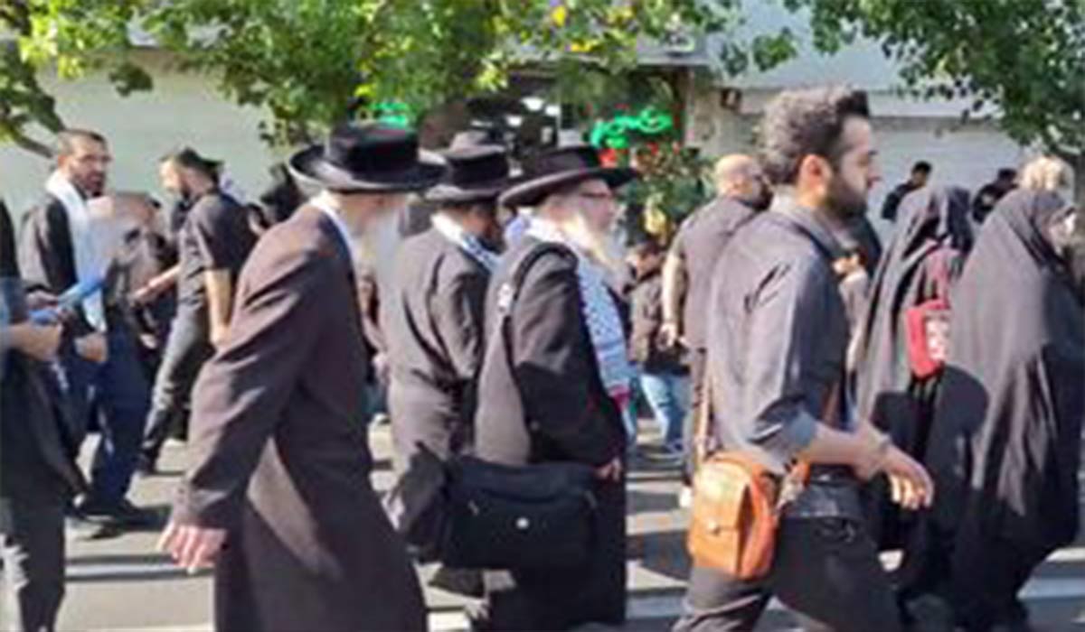 حضور خاخام‌های یهودی ایران در مراسم تشییع شهید جمهور