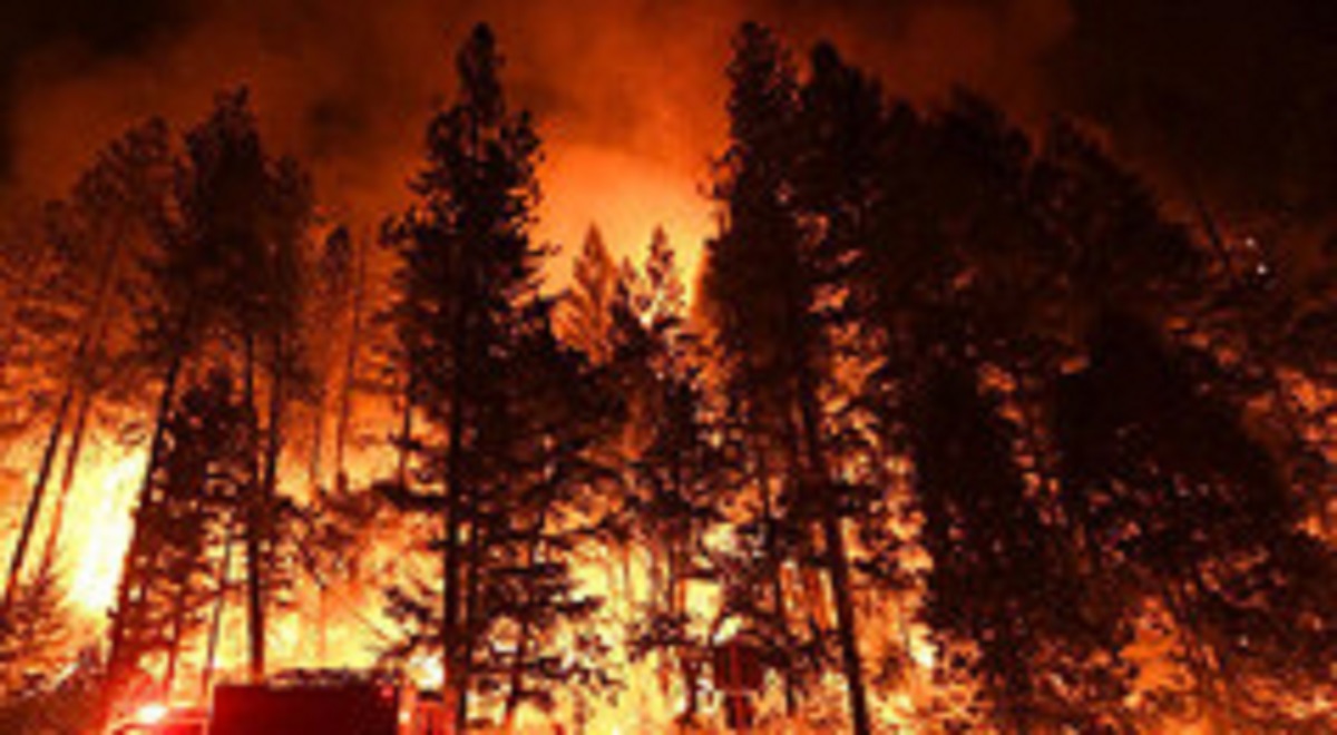 ادامه آتش‌سوزی در ایالت کالیفرنیا