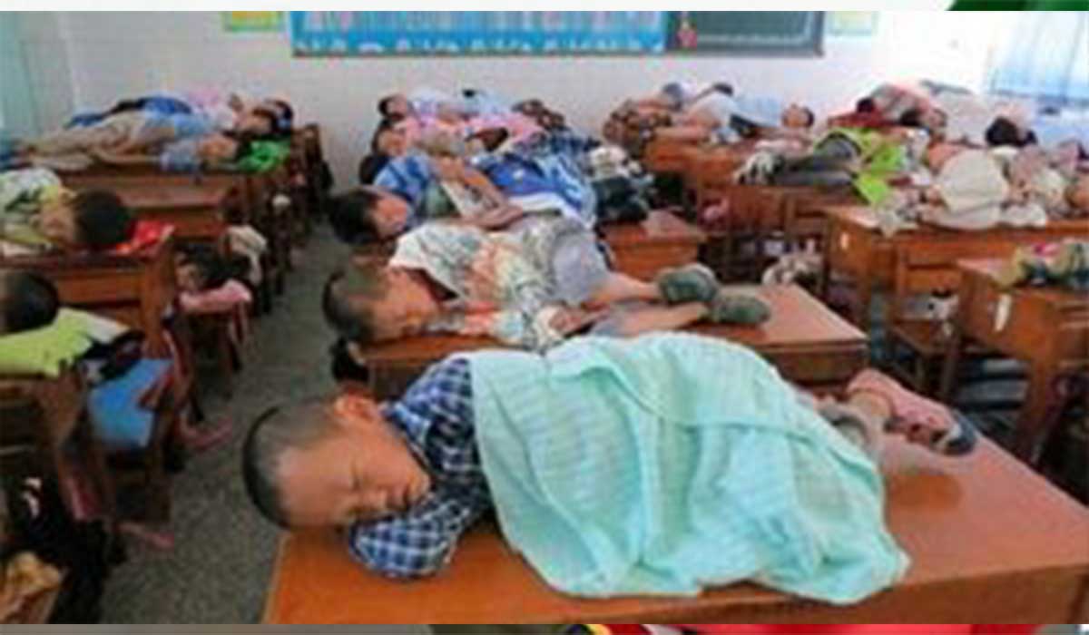 خواب اجباری در مدارس چین