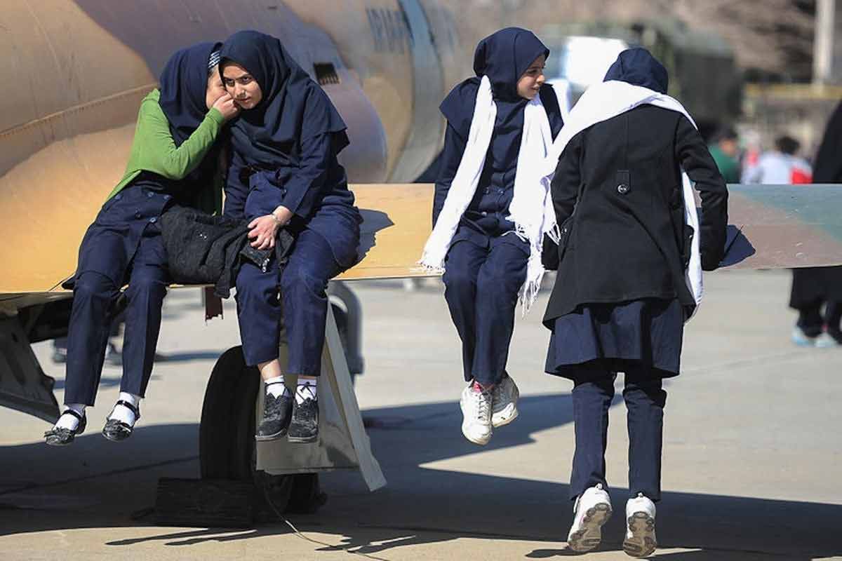کردن دختر دبیرستانی ایرانی
