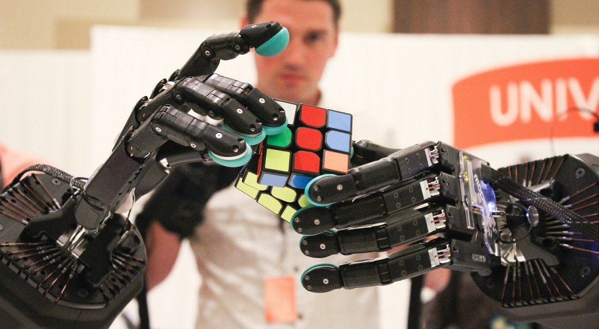 علم و تکنولوژی | انسانی با ۴ دست