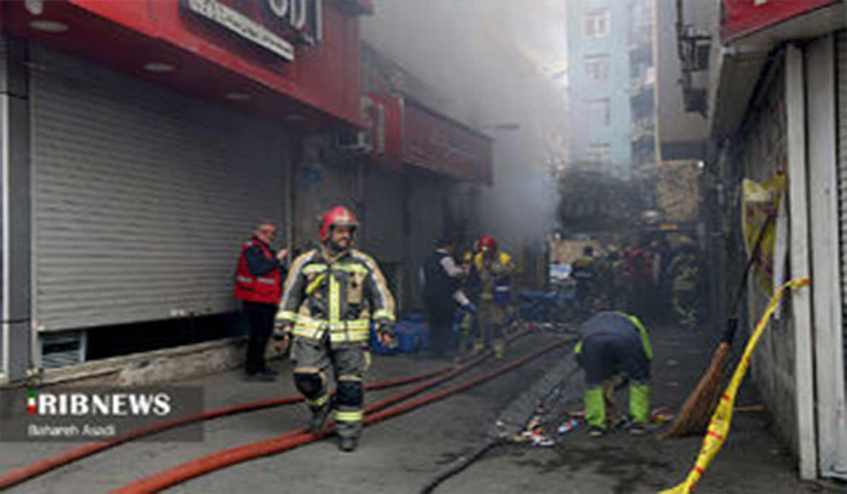 شهادت یک آتش‌نشان در حریق ساختمان خیابان بهار