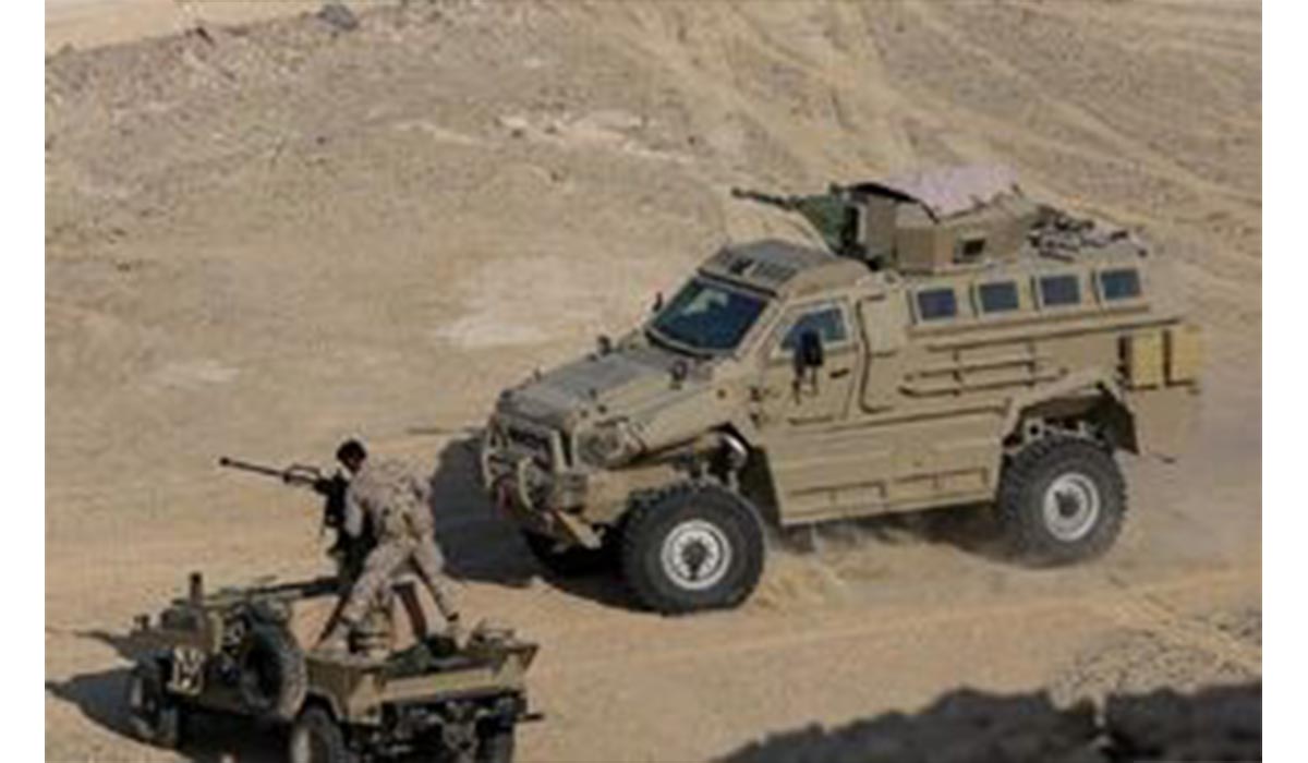 عملیات نصب پل متحرک برای انتقال تجهیزات در مانور سپاه در ارس