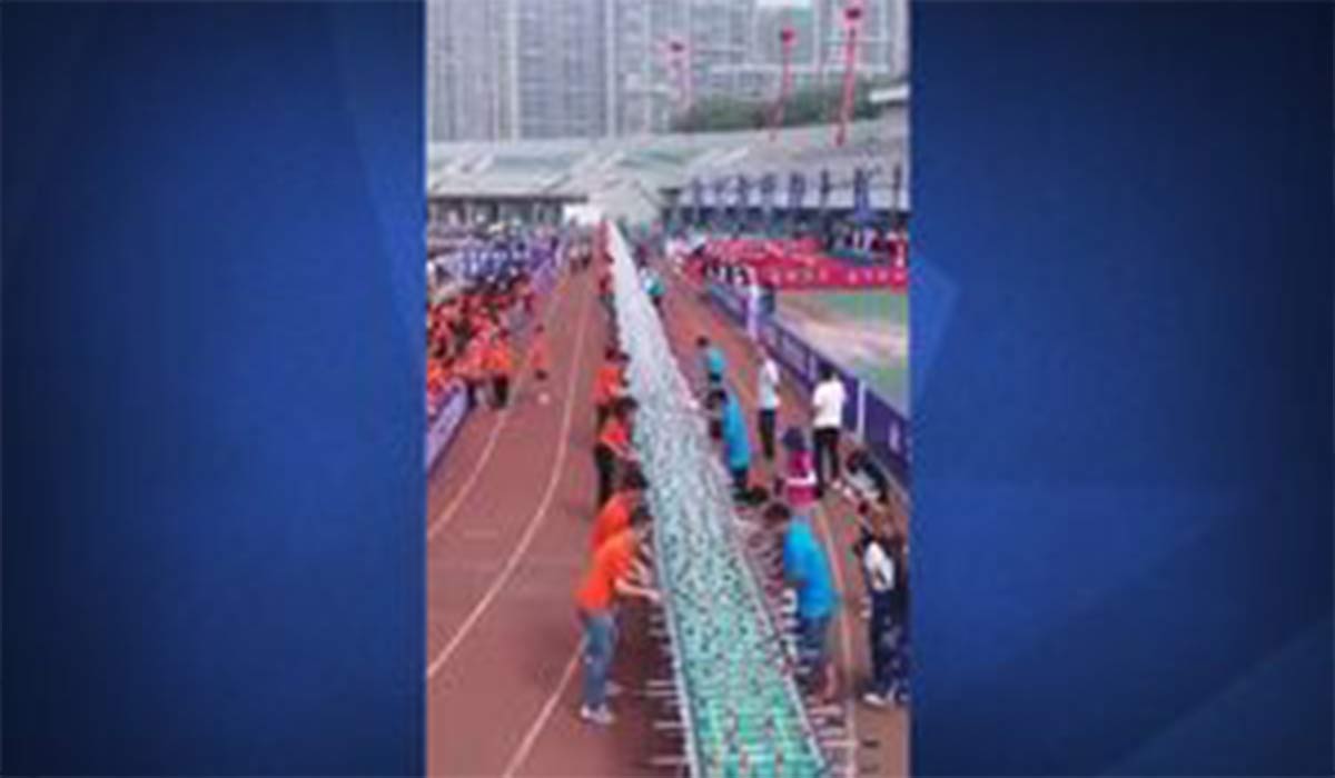 طولانی‌ترین میز فوتبال دستی در چین
