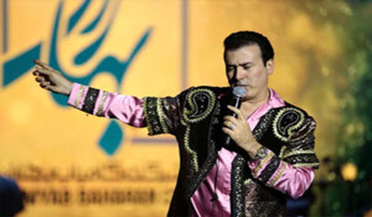 اجرای کنسرت رحیم شهریاری در میدان آزادی