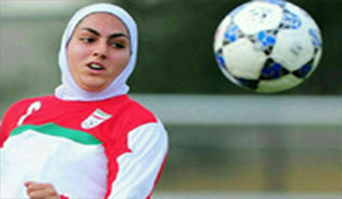 تکنیک جالب فوتبالیست زن ایران در صفحه AFC