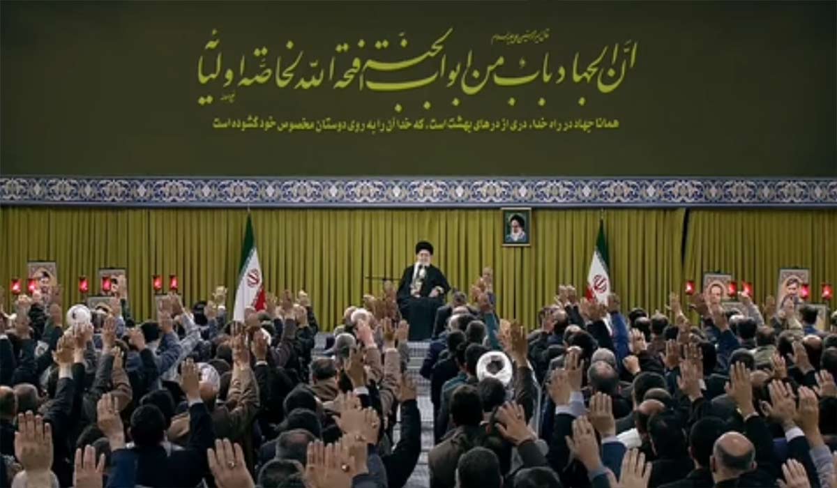 جمع‌خوانی دست‌اندرکاران کنگره ۲۴ هزار شهید تهران