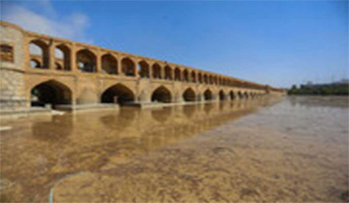 آسیب و نابودی بناهای تاریخی اصفهان