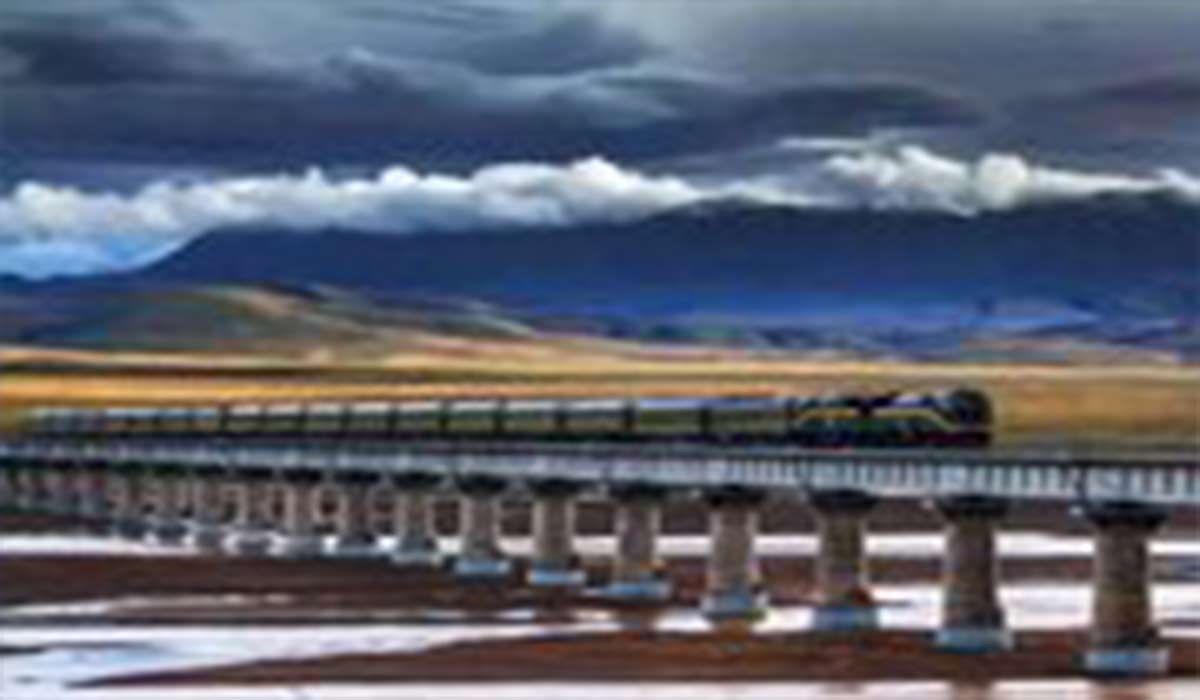 عبور از ترسناک‌ترین و مرتفع‌ترین پل راه‌آهن در چین