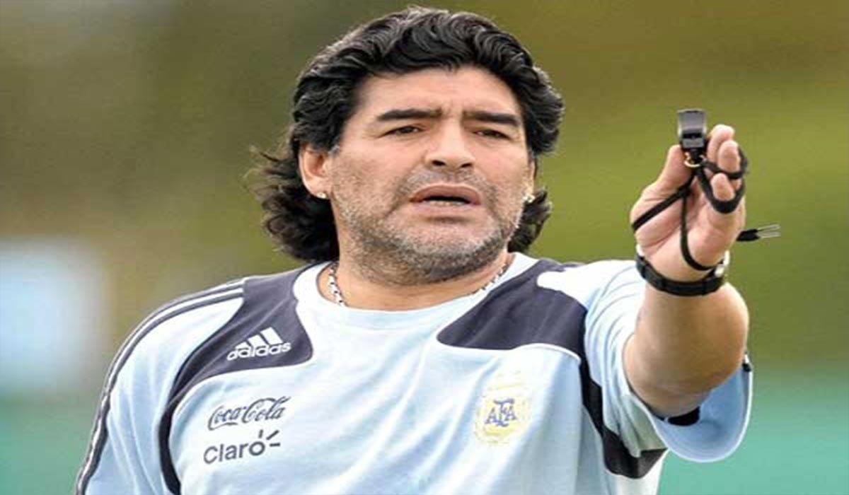 اولین تمرین مارادونا برای تیم‌ ملی آرژانتین پس از ترک کوکائین