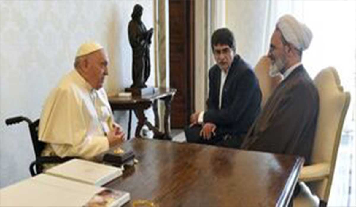 دیدار مدیر حوزه‌های علمیه با پاپ فرانسیس