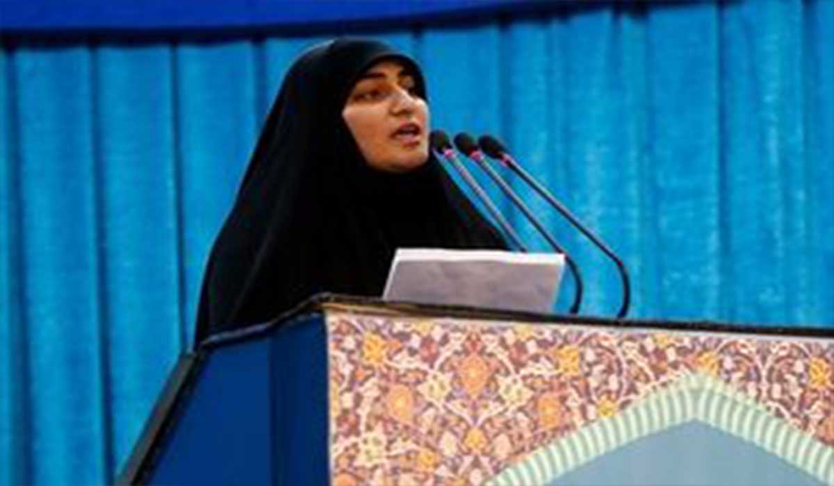سخنان زینب سلیمانی در مراسم تشییع شهیده فاطمه اسدی
