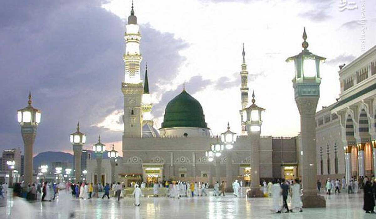 اجرای تواشیح اسماء الحسنی در مسجد النبی(ص)