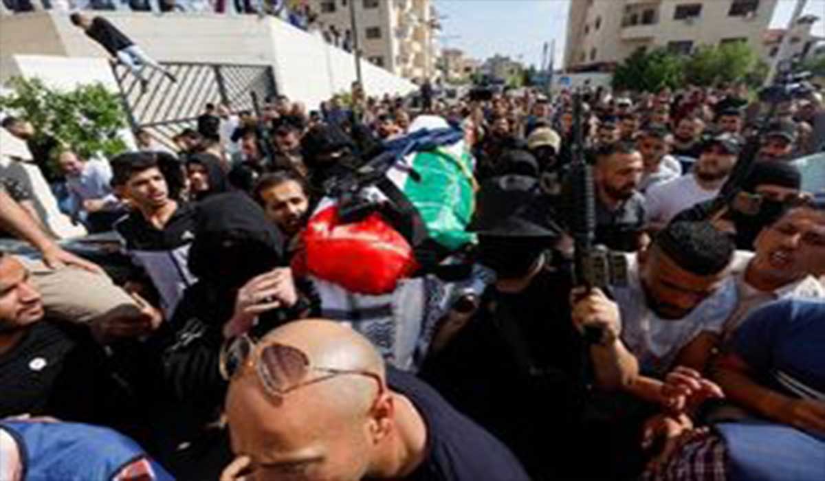 مراسم تشییع خبرنگار زن فلسطینی