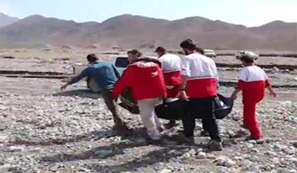کشته شدن 6 نیروی اداره برق کرمان در سیلاب