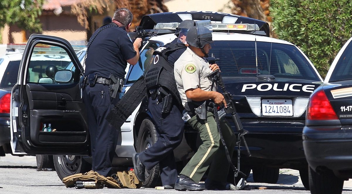 کشته شدن 2 دانش آموز در تیر اندازی کالیفرنیا