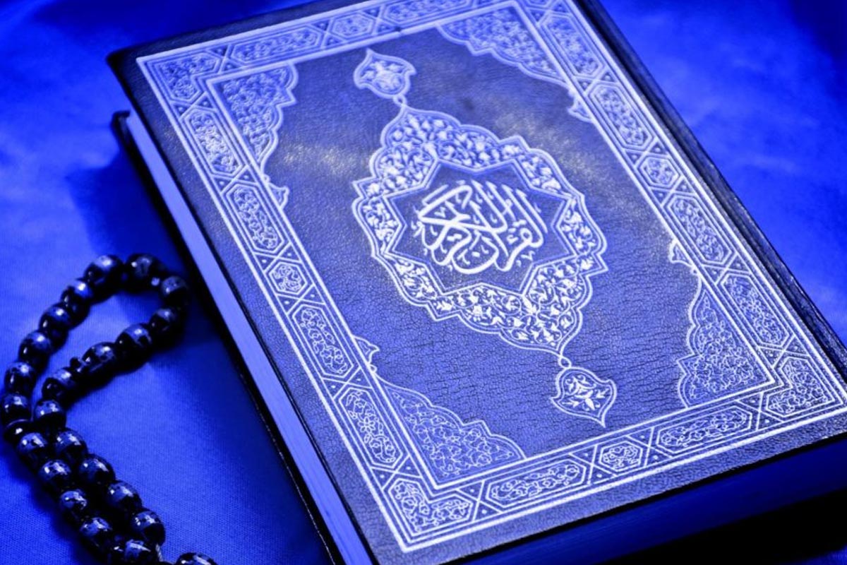 آداب تلاوت قرآن/ عبارت یا ایها الذین آمنوا: استاد خواجوی