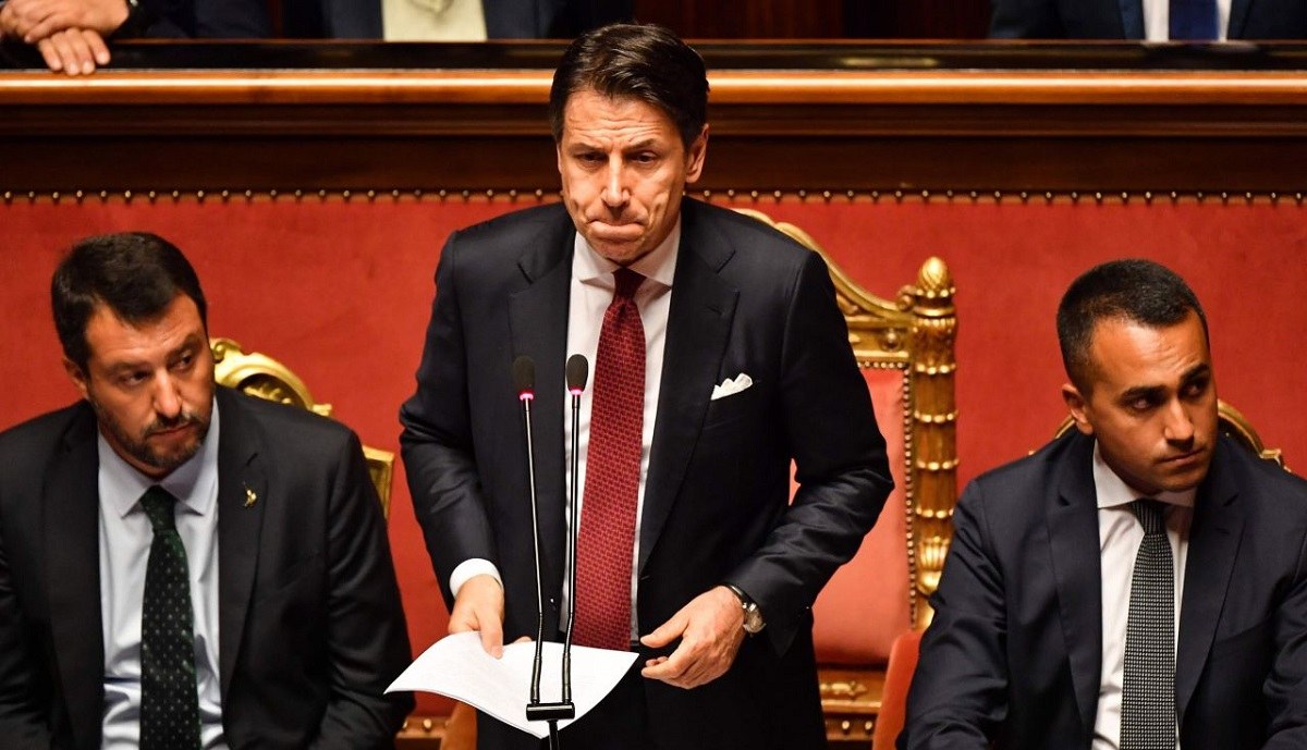 سقوط دولت ایتالیا با استعفای نخست وزیر
