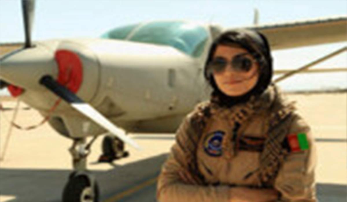 حرفهای زن خلبان افغانستانی درباره طالبان