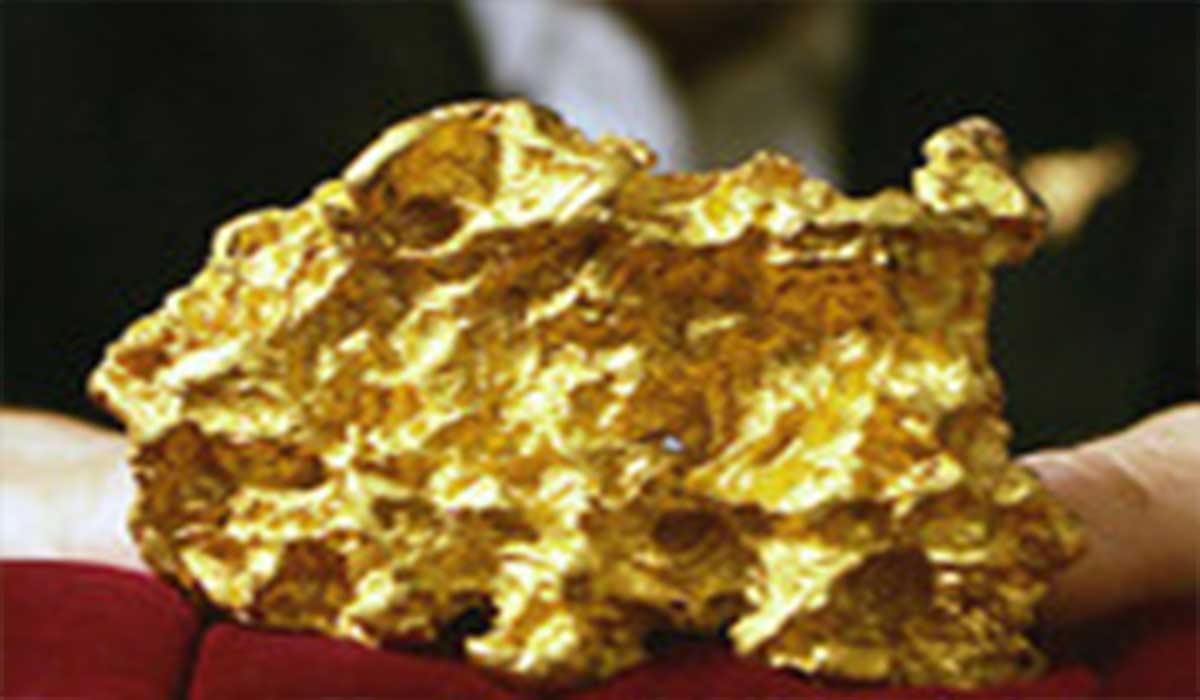 استخراج پنهانی ۲۰ تن سنگ طلا!