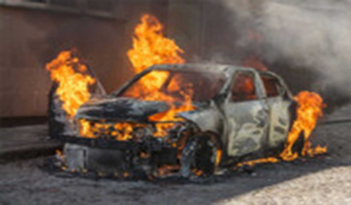 آتش زدن خودروها در تهران!