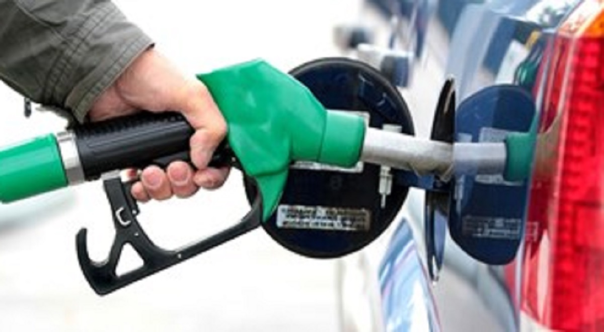 مقدمه‌چینی دولت برای افزایش قیمت بنزین